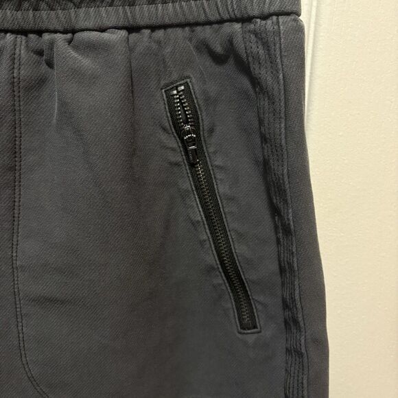 Athleta Womens Farallon  Gray Mini Skirt Zipper Pockets Size 8 - Picture 2 of 7
